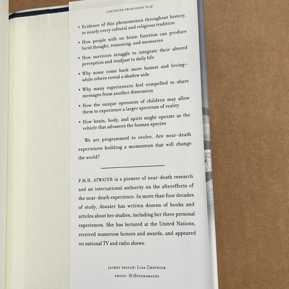 Near Death Experiences by PMH Atwater - Picture 4 of 9